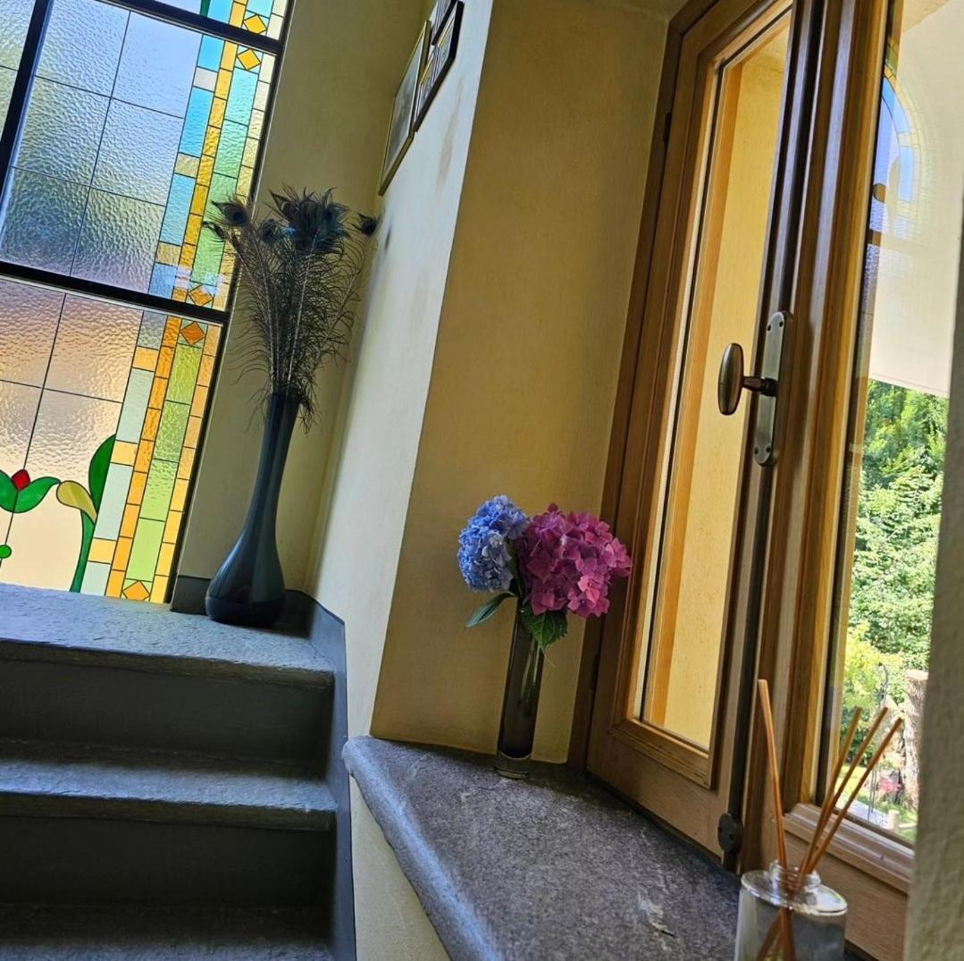 L'Ortensia Della Villa Isabella, Camera Con Vista Lago, Balcone Sul Parco E Bagno Esclusivo All'Esterno Della Camera Stresa Kültér fotó